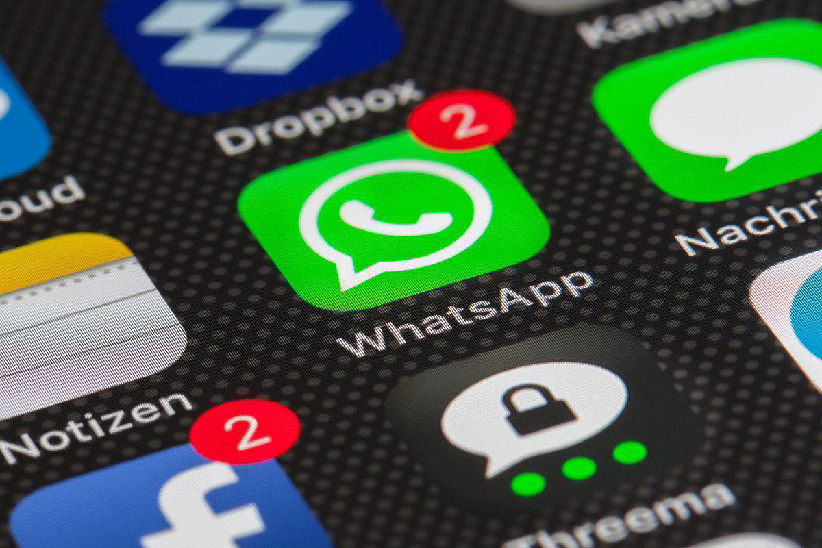 A partir de 2023 los usuarios de WhatsApp podrán ver quién reenvía sus mensajes a otras conversaciones o hace capturas de la conversació 