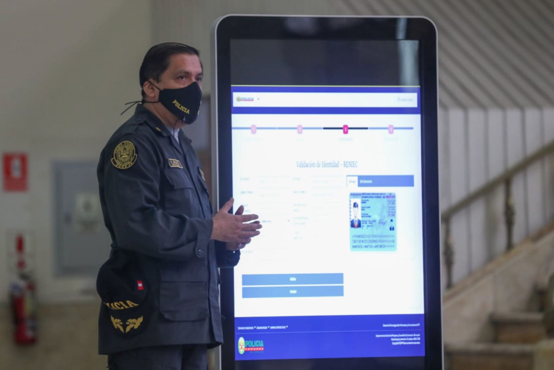 Policia Nacional Del Peru Estos Son Los Pasos Para Obtener La Emision De Copia Certificada Digital De Denuncias Policiales Mininter Nndc Peru Gestion