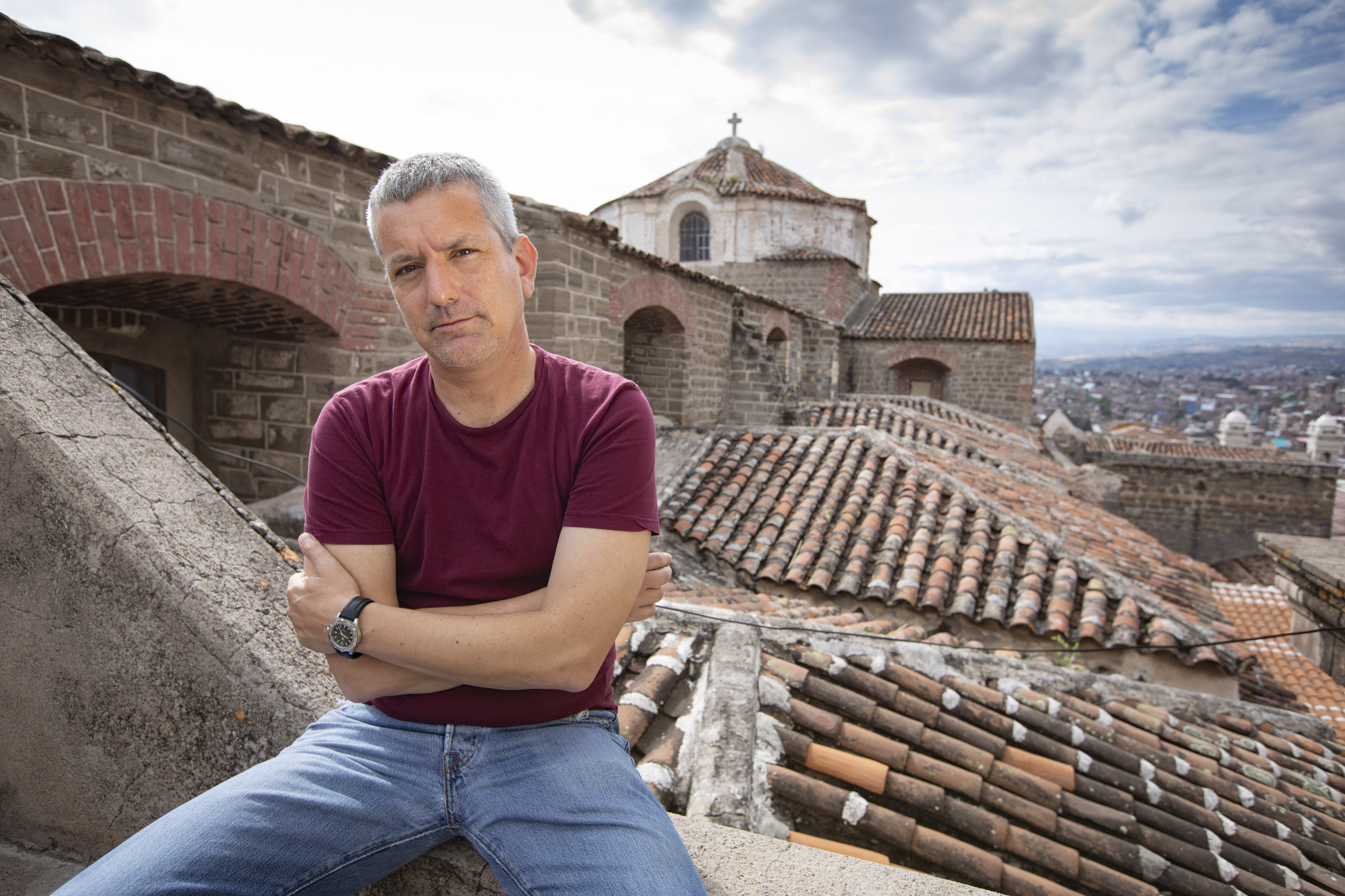 Santiago Roncagliolo (Lima, 1975), es una de los autores peruanos más leídos del momento. Su más reciente libro es “Y líbranos del mal”, recientememte ganador del Premio Luces de El Comercio. (Foto: Richard Hirano)