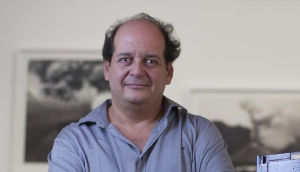 Roberto Huarcaya es uno de los fotógrafos más importantes de nuestro medio. Es fundador y director del Centro de la Imagen. (FOTO: USI / Víctor Vásquez)