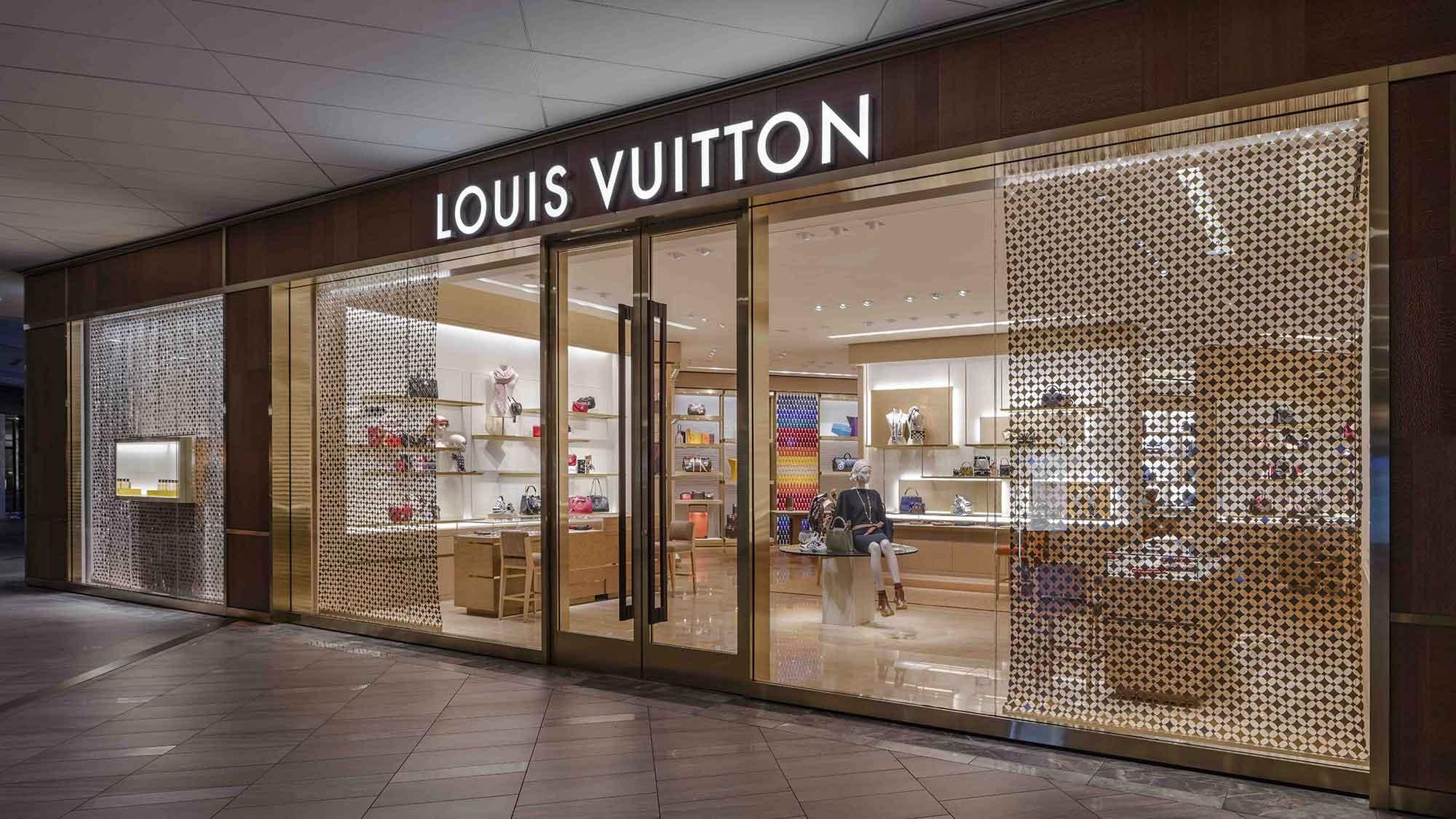 Louis Vuitton confirma su arribo al Jockey Plaza y sería entre