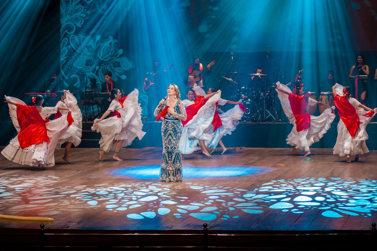 Fabiola de la Cuba dirige la puesta en escena “El altar del Sol”. (Foto: Instagram)