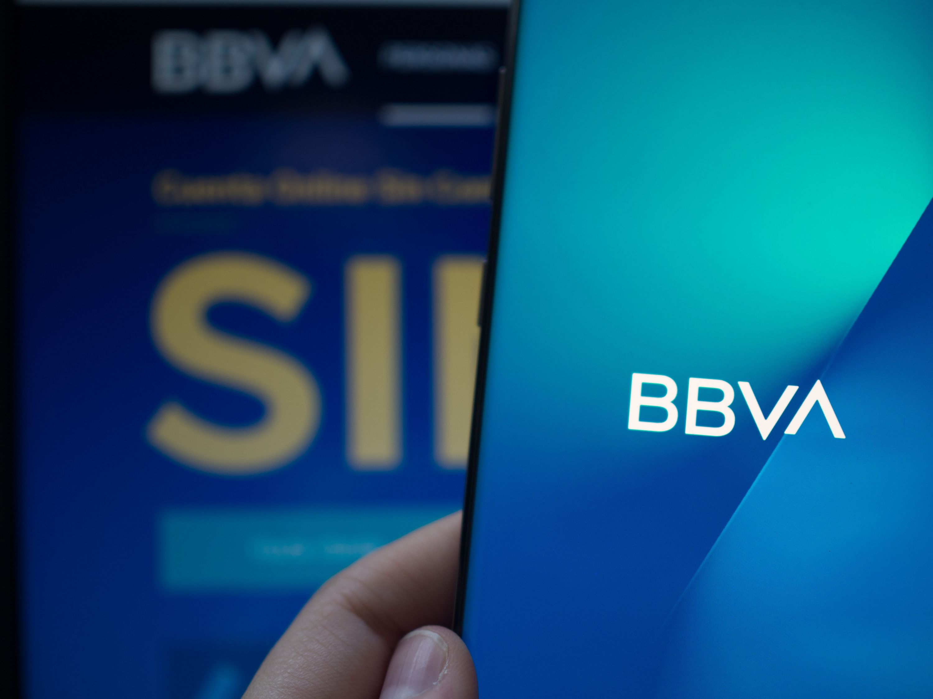 BBVA México anuncia que aplicará comisiones nuevas a los clientes que hagan  estas transferencias