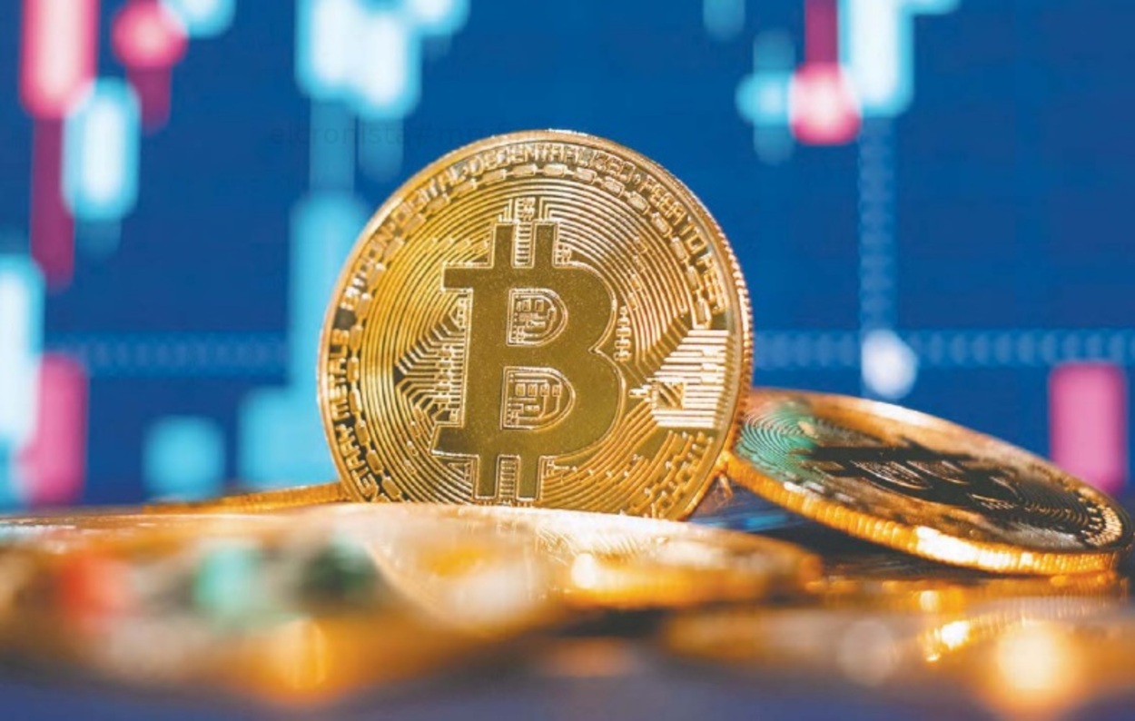 El precio de Bitcoin marca un nuevo récord, mientras otra criptomoneda se  dispara y sorprende