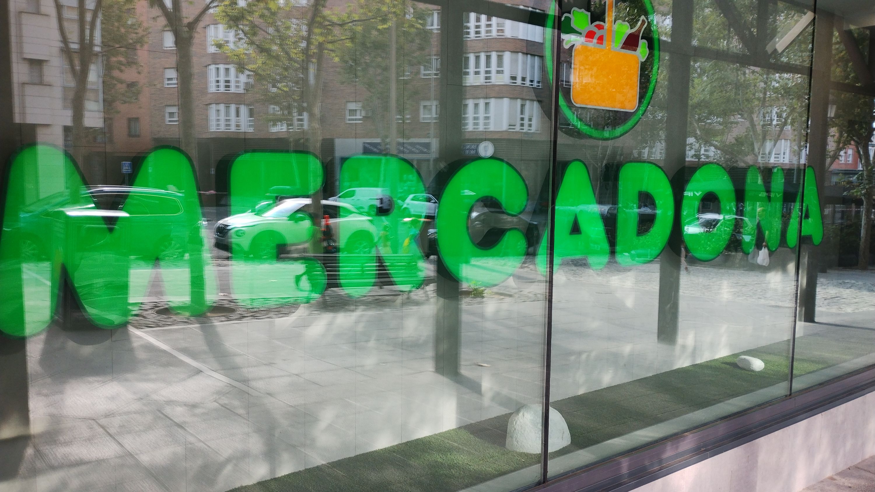 Hola Mercadona: la cadena está cada vez más cerca de abrir una nueva tienda  en la costa atlántica gallega