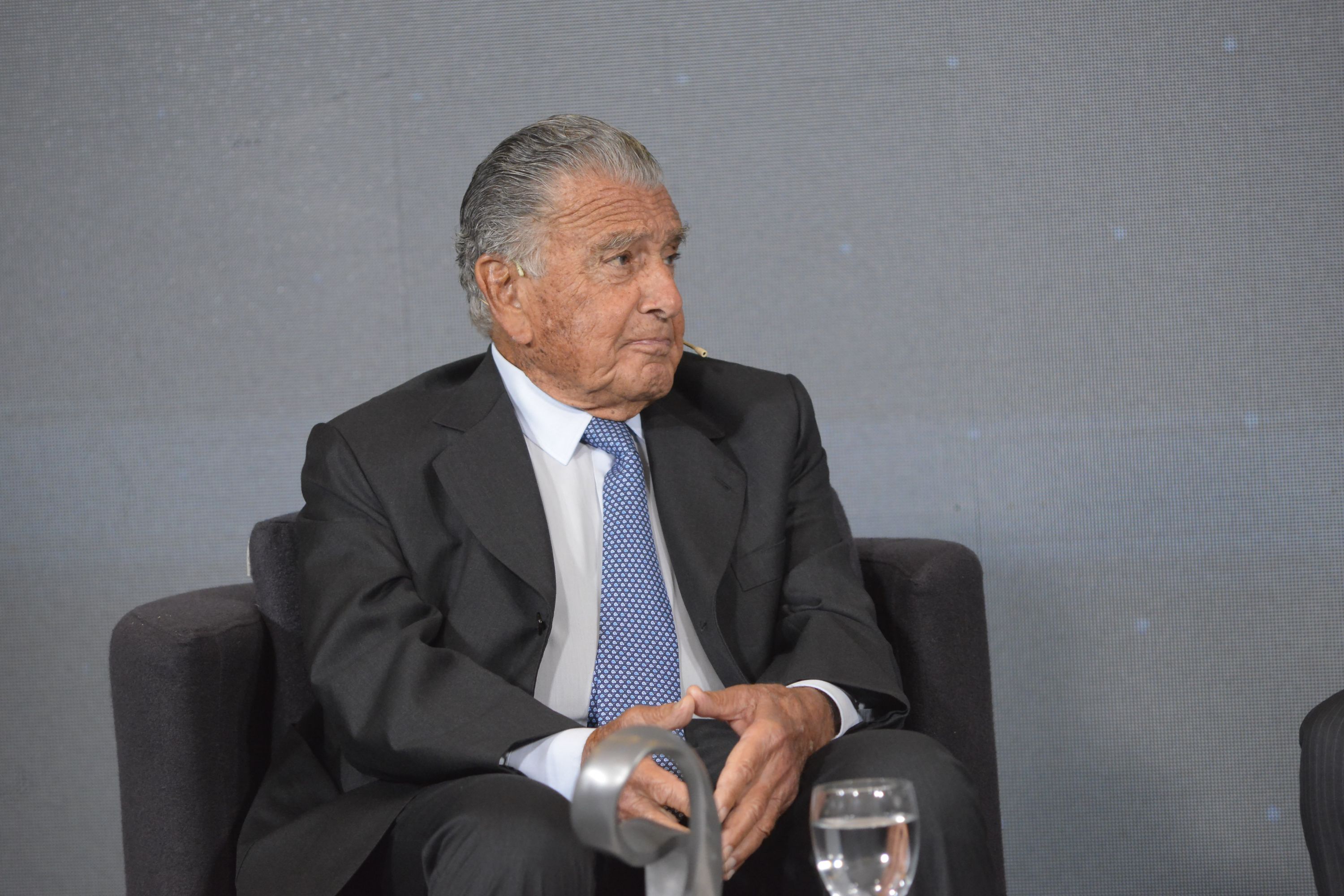 Eduardo Eurnekian, protagonista de 50 años de vida empresaria - El Cronista