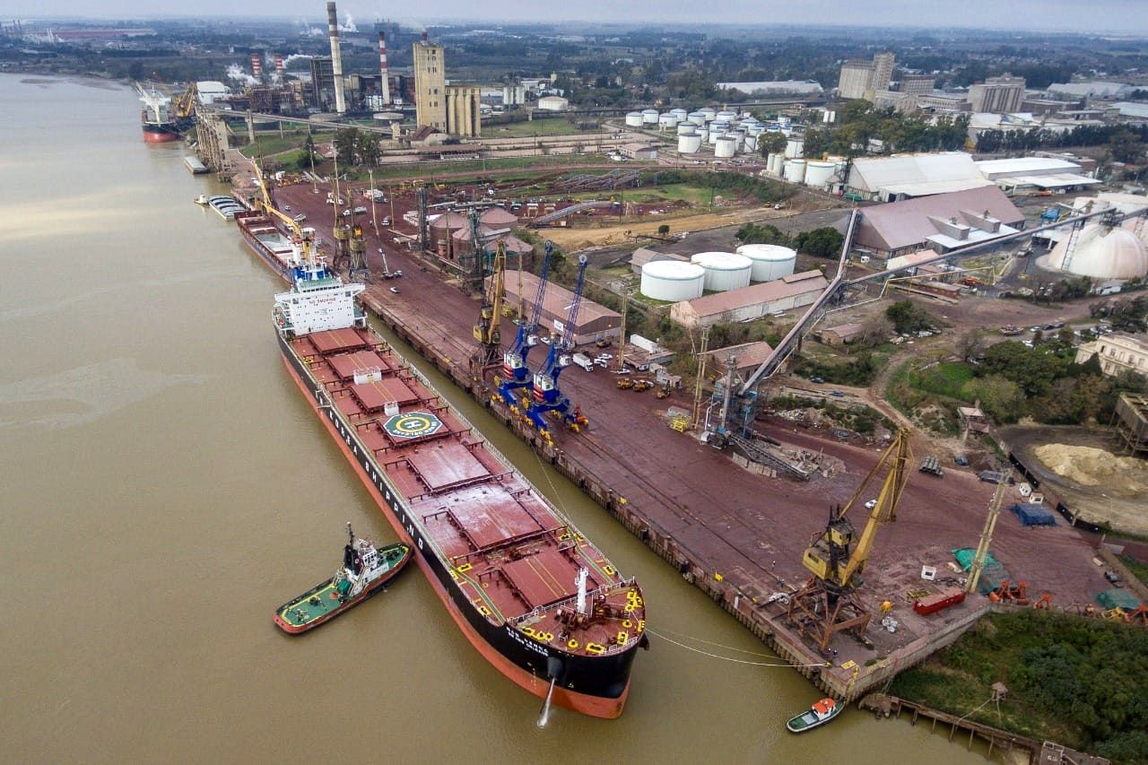 Puerto San Nicolás avanza en la reconstrucción del muelle sur - El Cronista
