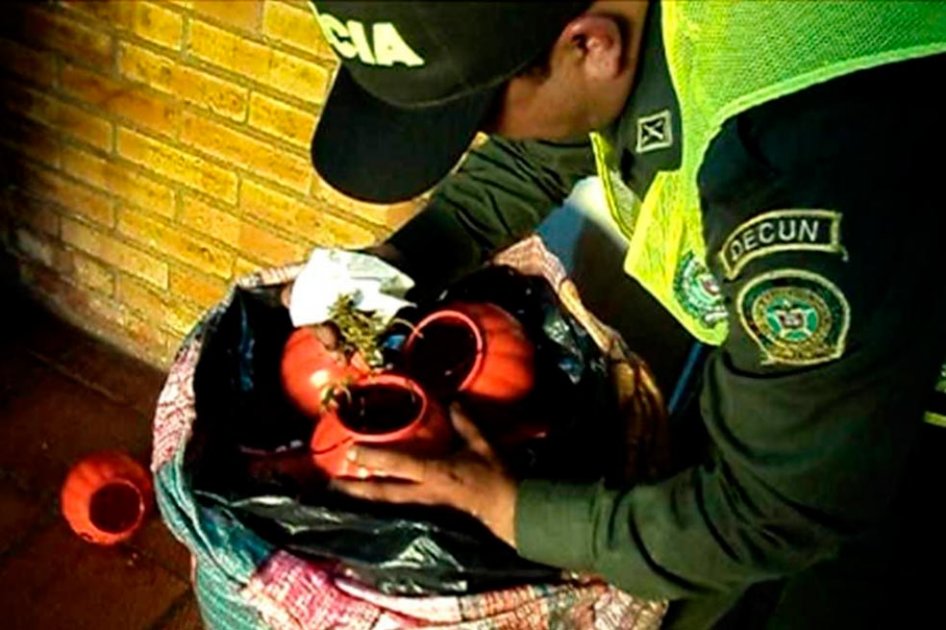 Capturan a adulto mayor que tenía marihuana en calabazas plásticas