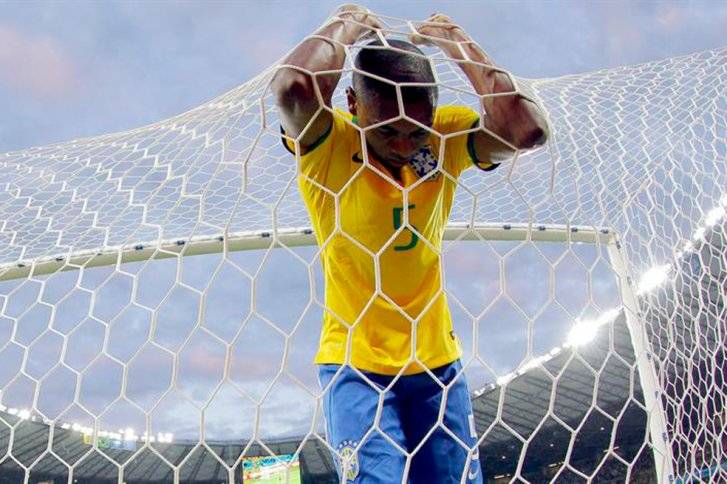 Panzer alemán destroza el fútbol de Brasil y despacha a la selección con un humillante 7-1