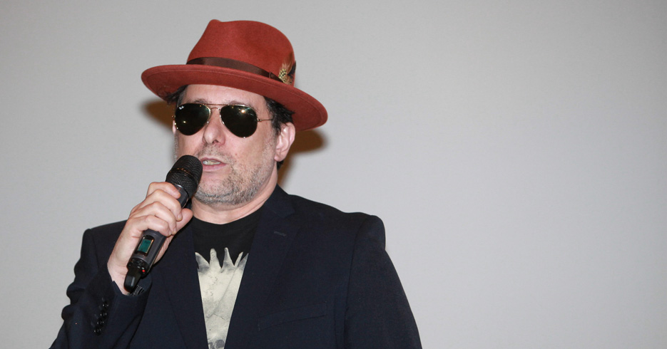Andrés Calamaro celebra sus 60 años con nuevo sencillo y documental a la vista