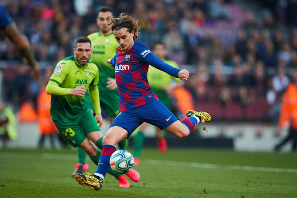 Barcelona goleó a Eibar 5-0 en medio de los escándalos mediáticos de Bartomeu