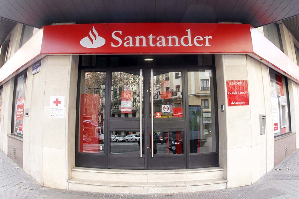Santander recaudará US$9.000 millones
