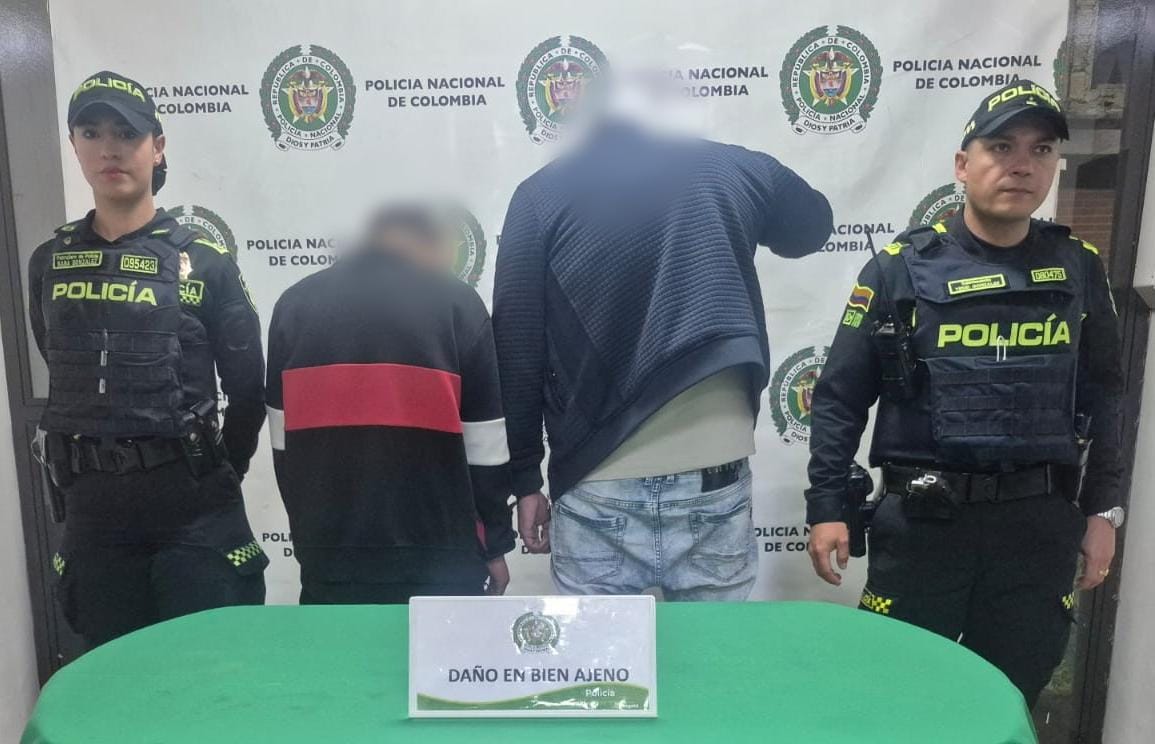 Capturan en flagrancia a dos delincuentes que pretendían robar una casa en Modelia