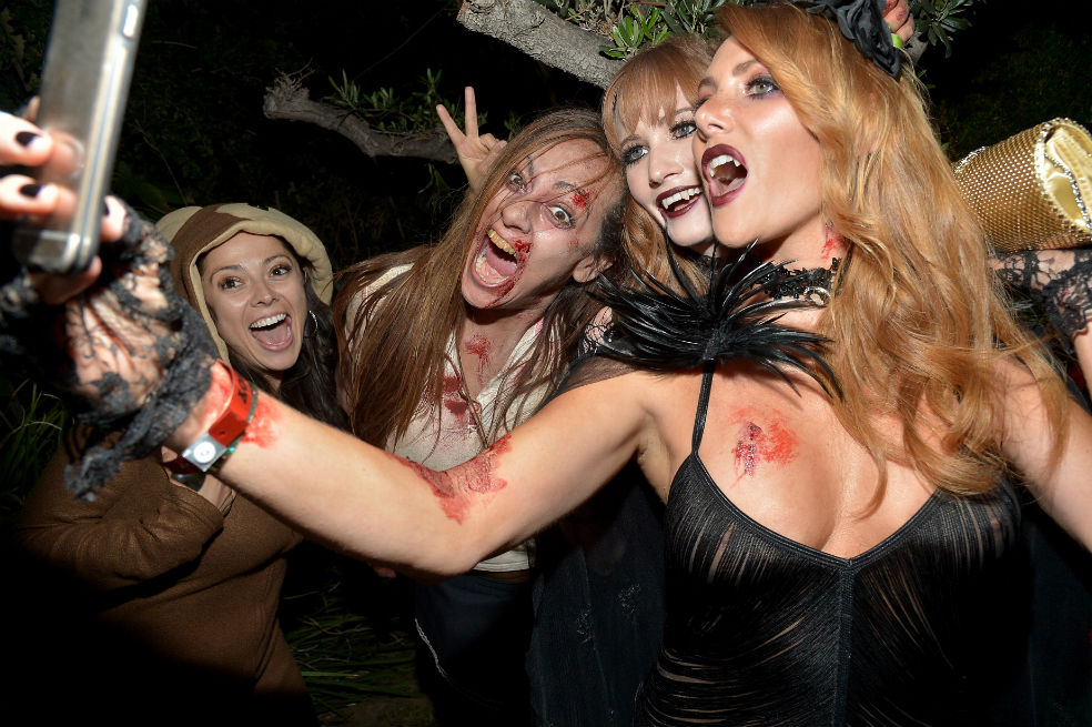 Así se vivió Halloween en la mansión Playboy