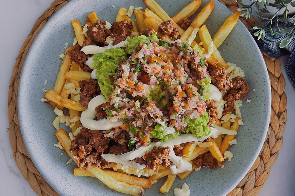 Así se preparan unas buenas papas mexicanas para el almuerzo