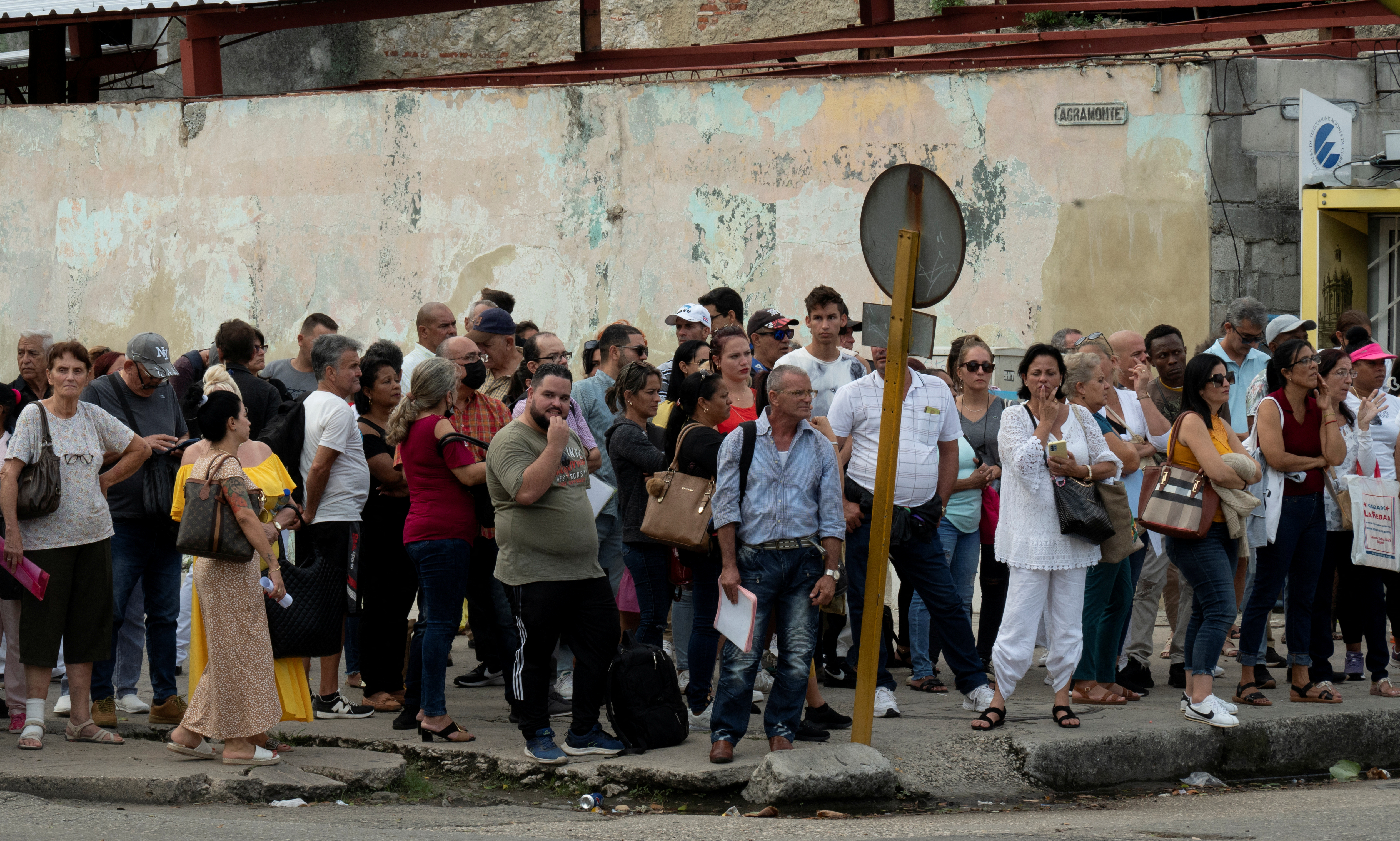 La migración cubana alcanza niveles récord: los jóvenes se van del país