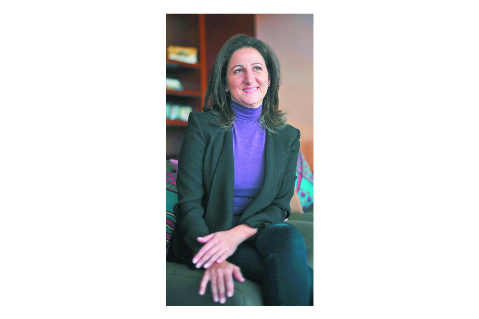 La Farc tiene que revaluar su ideología: María Abousleiman