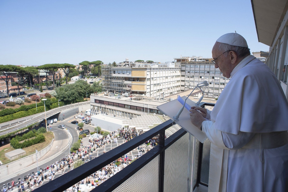 papa Francisco colon