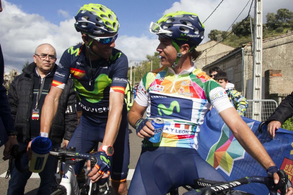 Carlos Betancur junto a Alejandro Valverde previo a la última etapa de la Vuelta Castilla y León. Foto: EFE