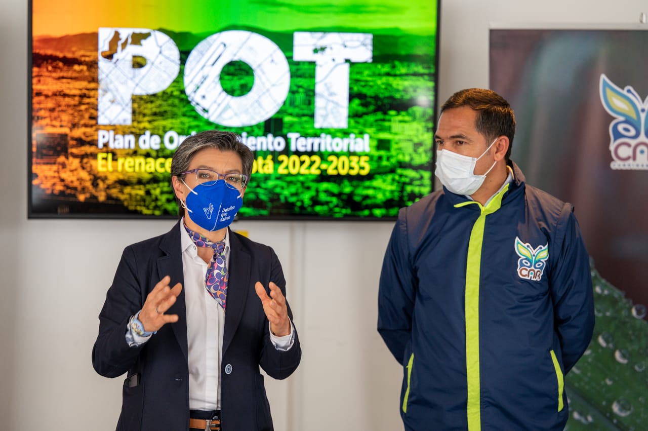 Distrito entregó el proyecto Plan de Ordenamiento Territorial a la CAR