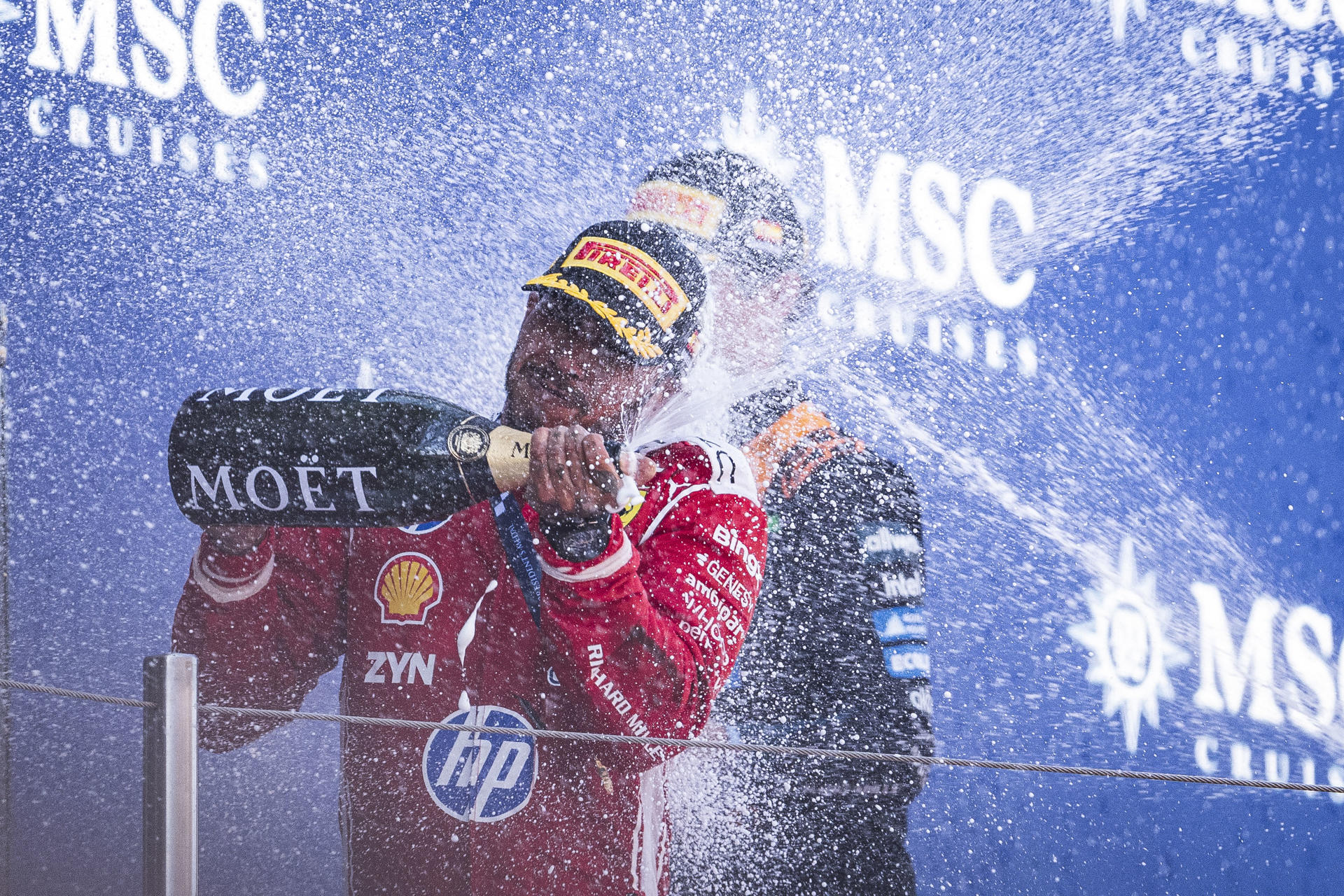 Lewis Hamilton volvió a rugir en la Fórmula 1 y conquistó el Gran Premio de Cataluña