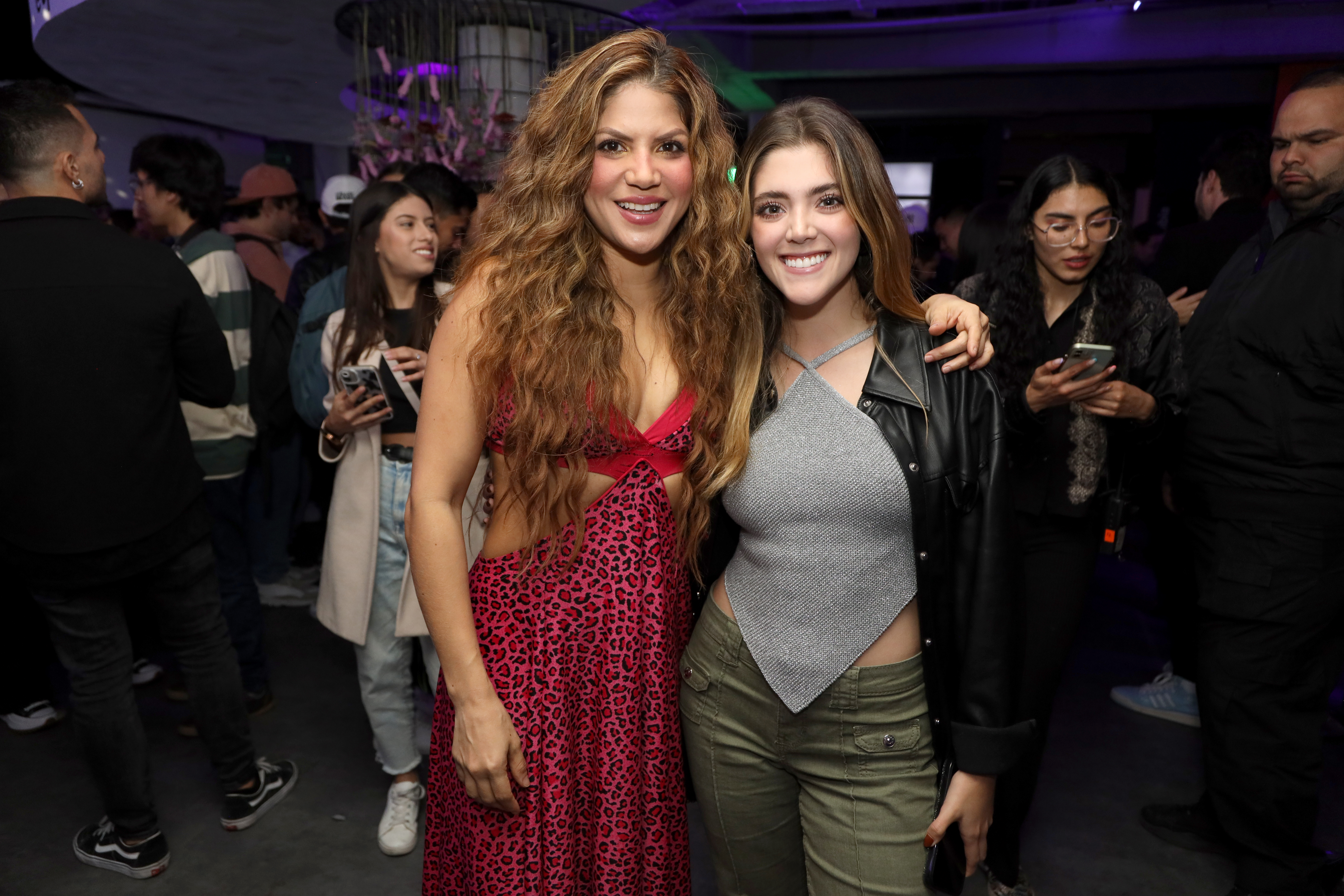 Así fue la fiesta con famosos por el Día de Shakira en Casa Spotify