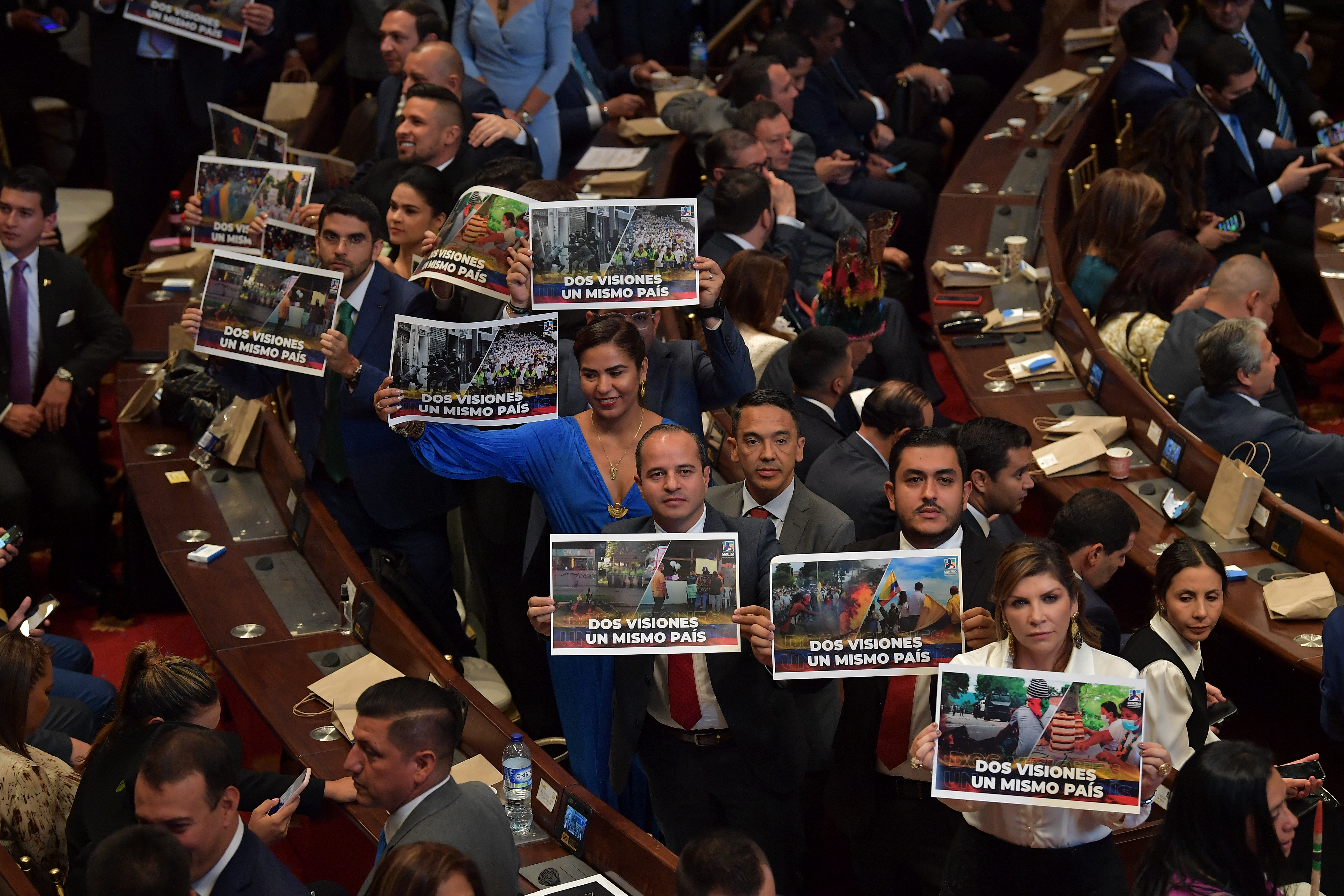 Aplazada moción de censura a Minminas: oposición dice que buscan dilatar el debate