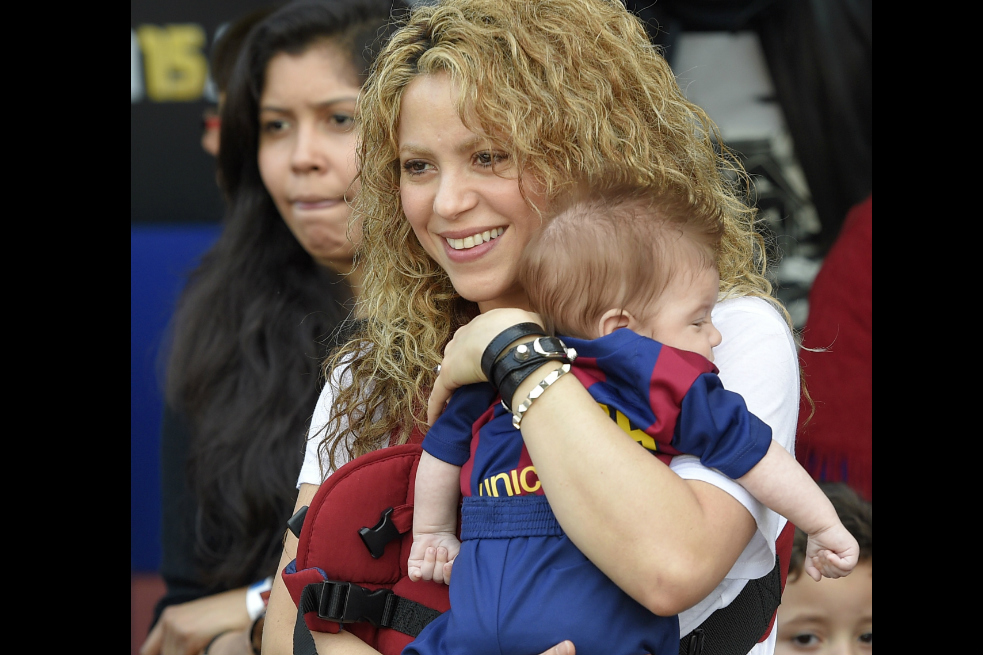 Shakira y Sasha, en el estadio por primera vez