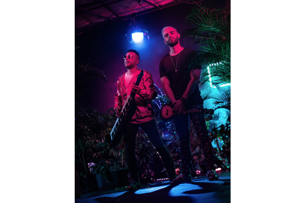 “Ella me persigue”, el nuevo sencillo de Alkilados junto a Bonny Lovy