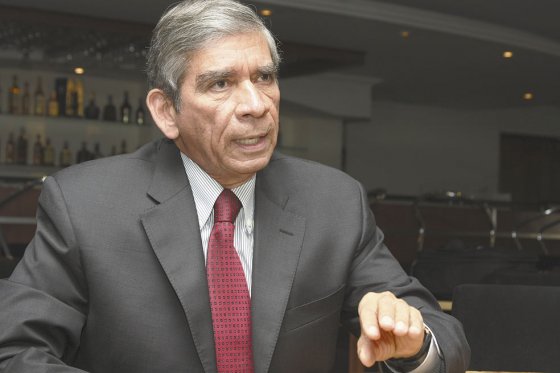 Diálogos de paz no reducirán al Ejército: General (r) Mora