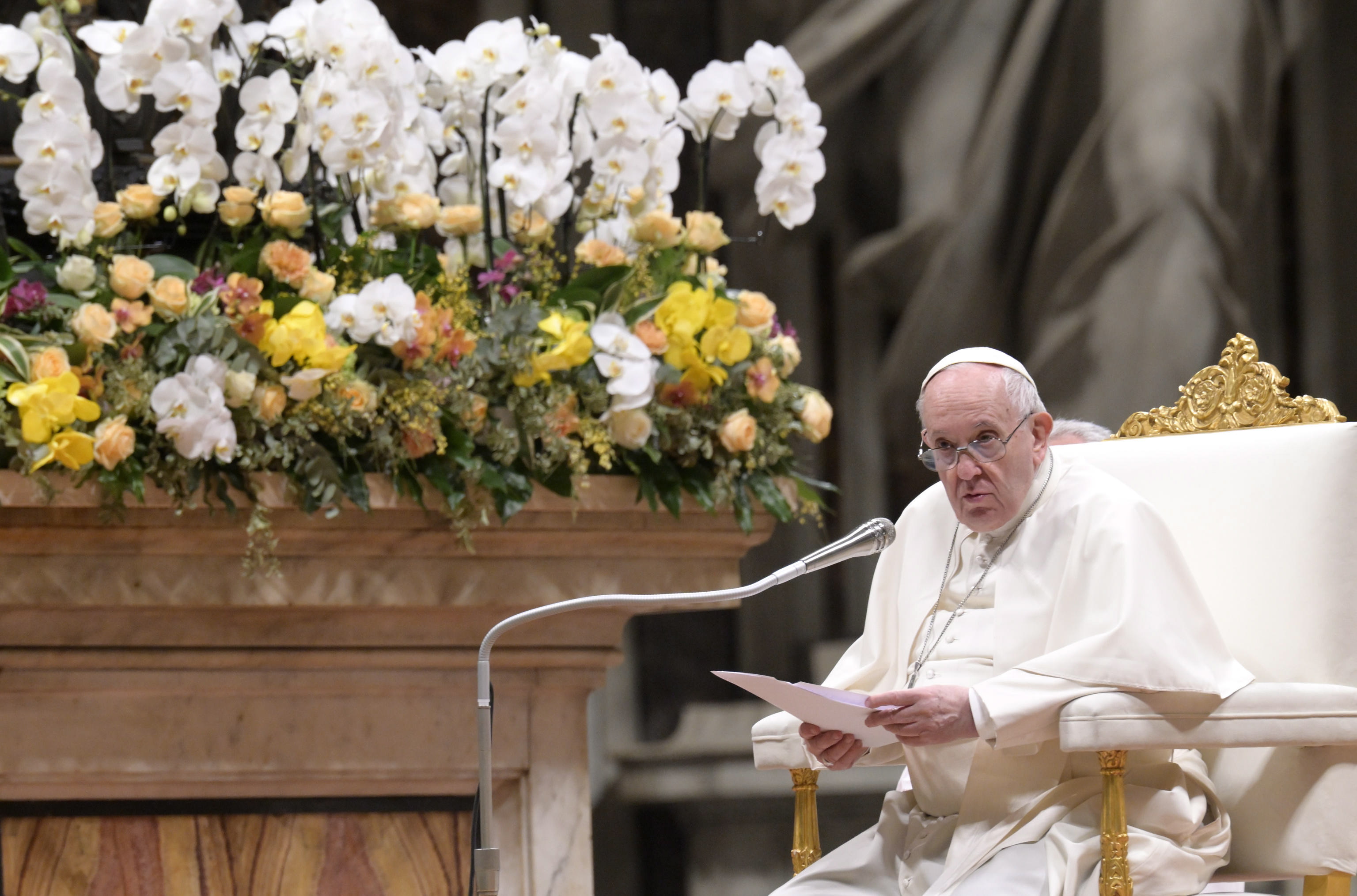 ¿Por qué el papa Francisco no ofició la vigilia pascual de este Sábado Santo?