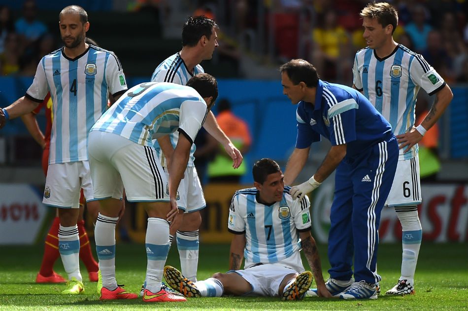Ángel Di María sufre una lesión muscular y no estará contra Holanda
