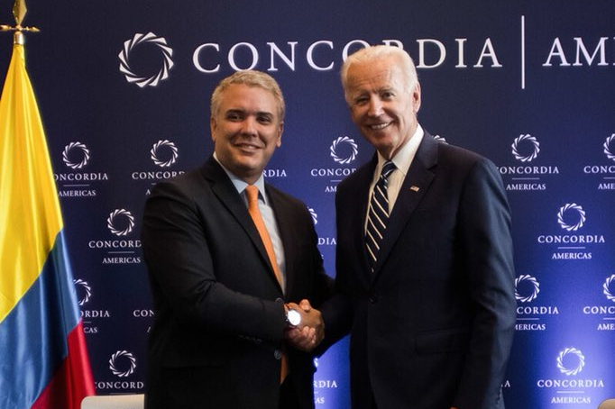 Pacho Santos pide que Duque reclame a Biden por reunión con Venezuela