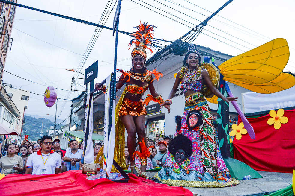 DESFILE DE CARROZAS REINADO NACIONAL DE LA PANELA 2024