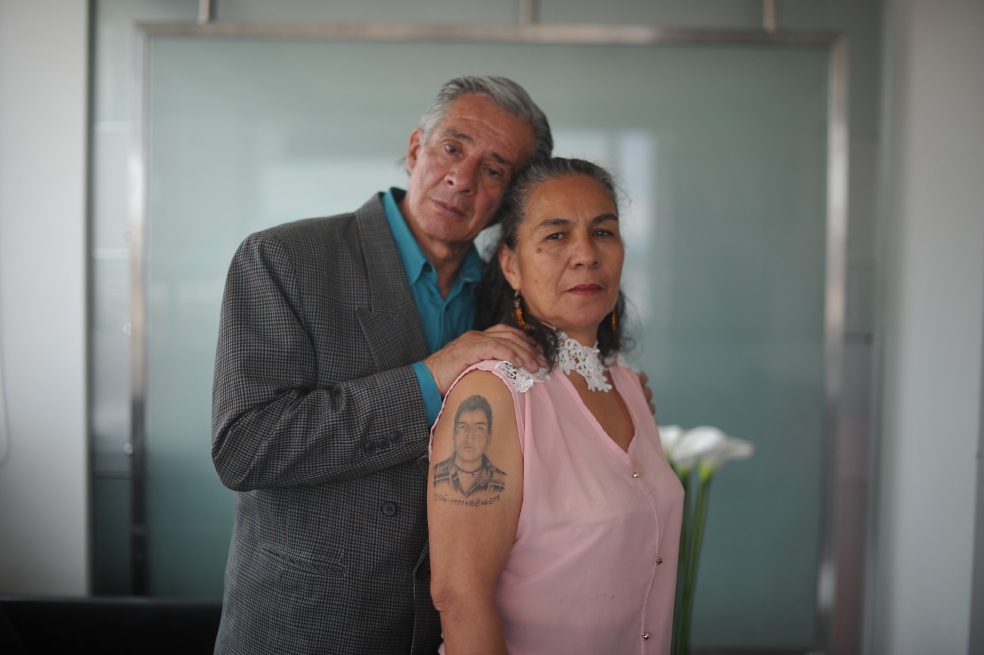 ¿Por qué no nos han entregado a nuestro hijo?: madre de Soacha
