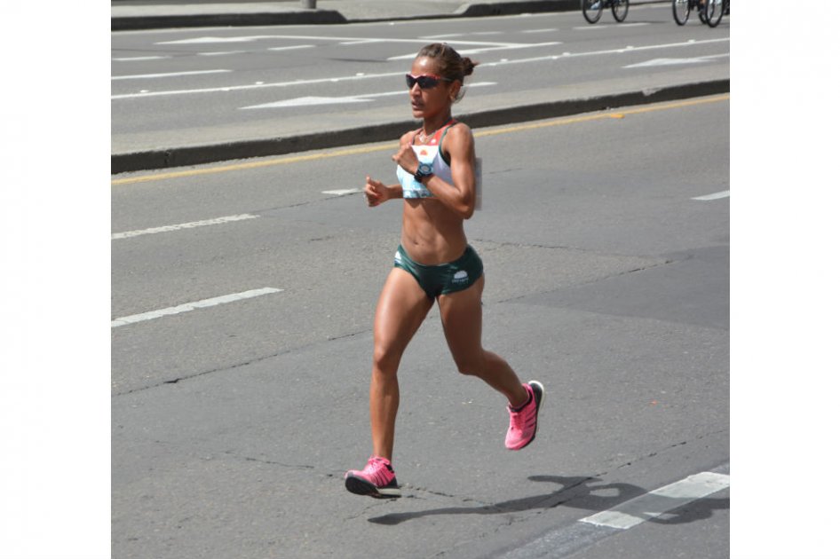 Kellys Arias impuso récord nacional en maratón. Foto: Porvenir
