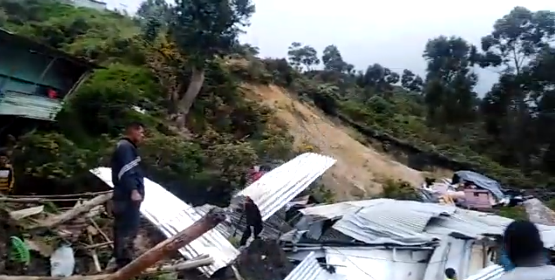 Instalan PMU tras derrumbe en Usme que dejó más de 60 afectados en el sur de Bogotá