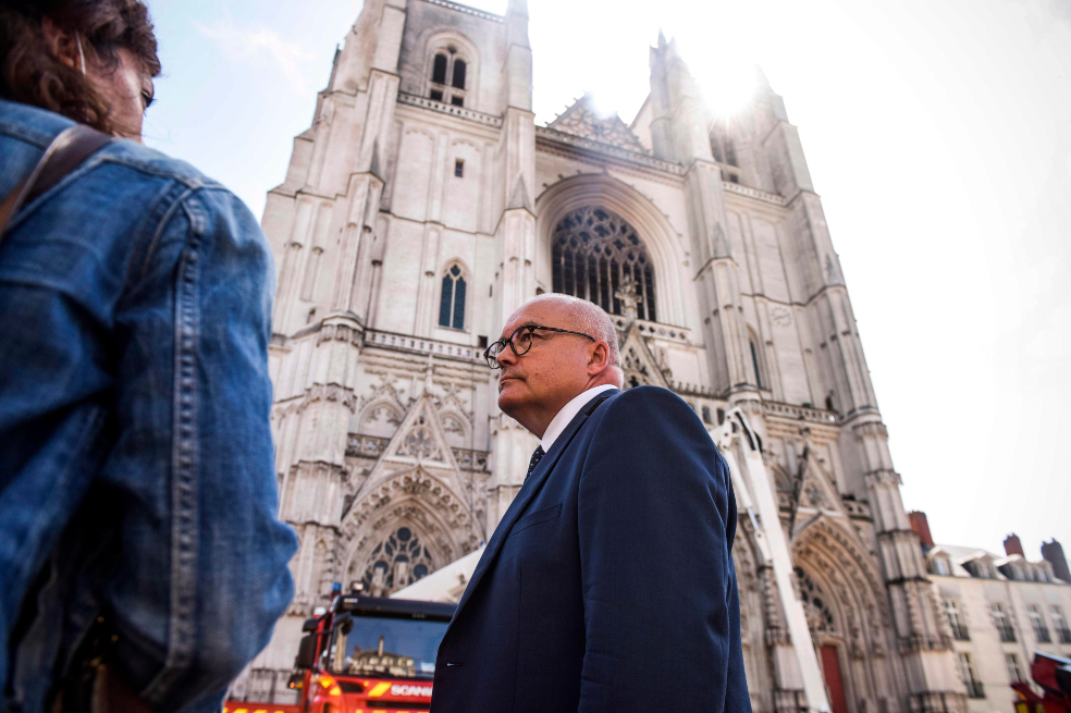 Un incendio en la catedral de Nantes reaviva el recuerdo de Notre Dame