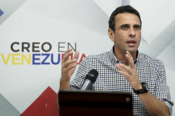 Oposición habría recolectado casi 2 millones de firmas para revocar a Maduro