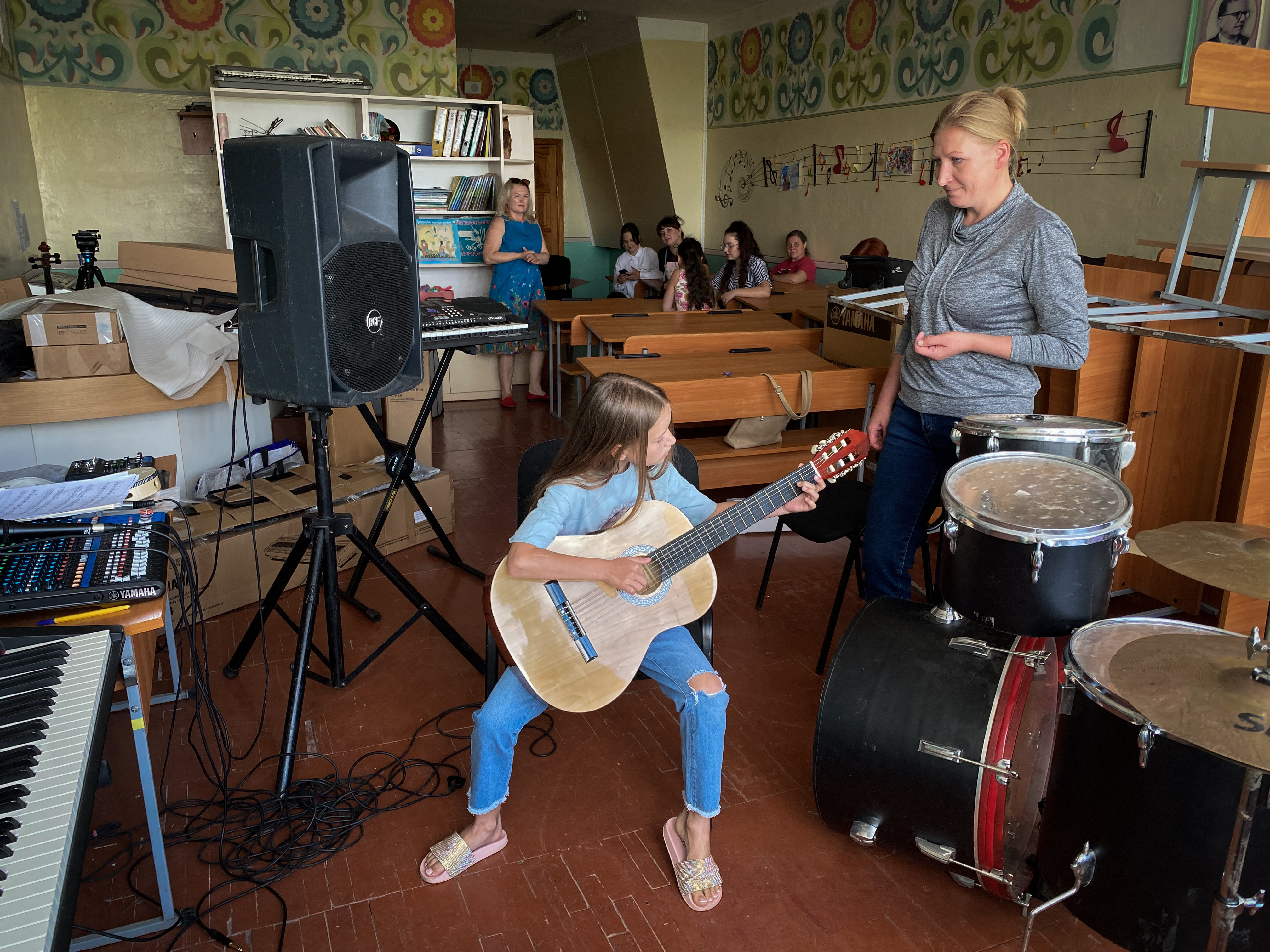 La música para “sanar” en medio de la guerra
