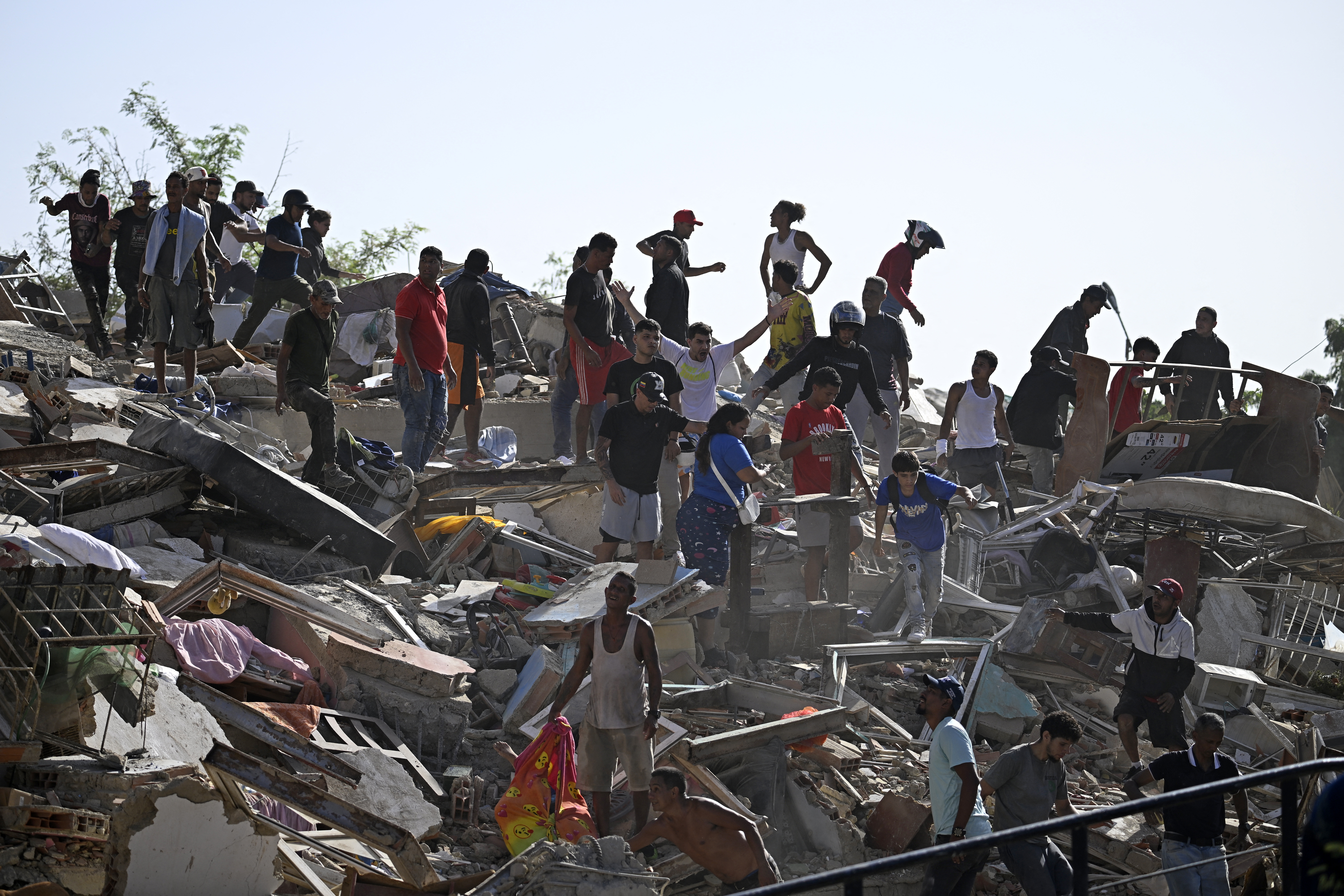 Colombianos afectados por terremotos en Venezuela serán repatriados por Fuerza Aeroespacial