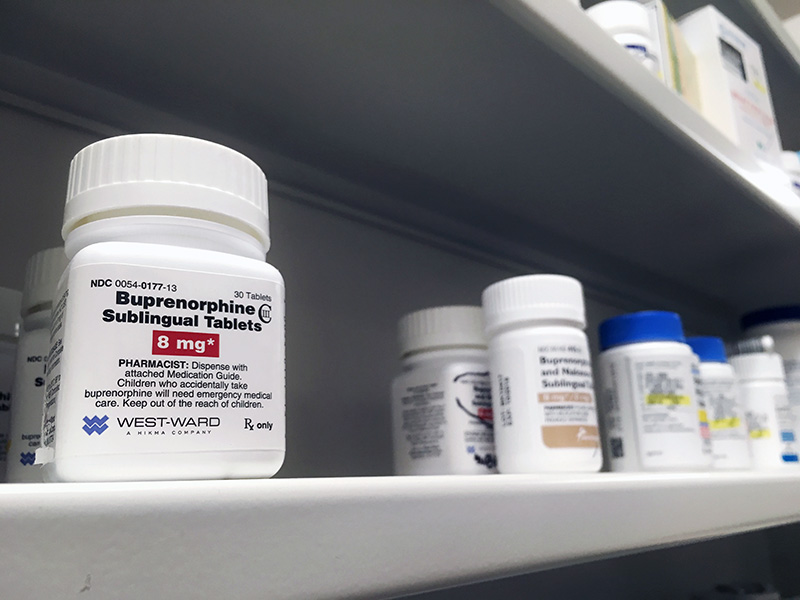 Los medicamentos que pueden ayudar a tratar la adicción a los opiáceos en los jóvenes