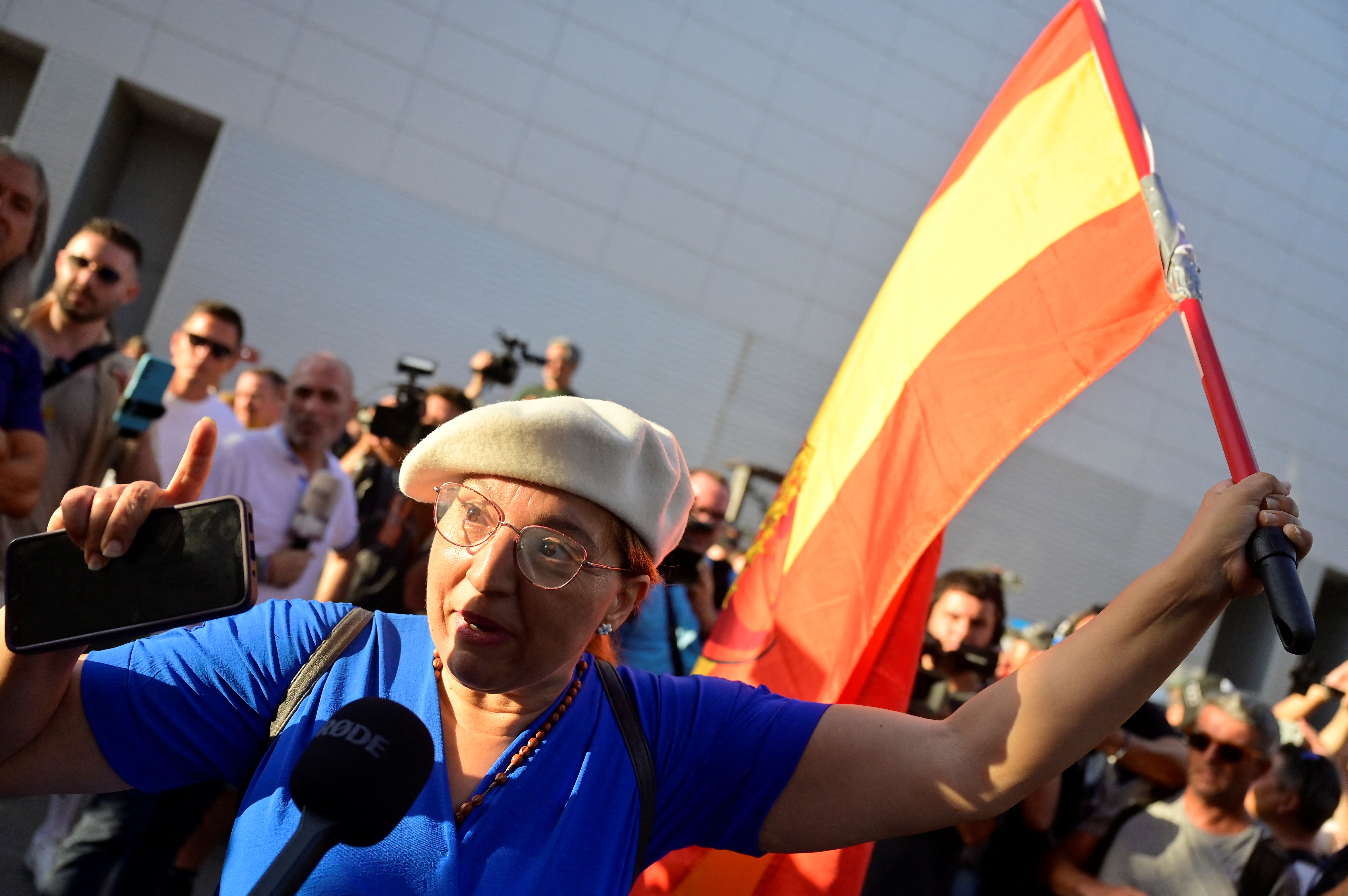 “Remigración”: así se cocina la peligrosa “limpieza” de migrantes en Europa