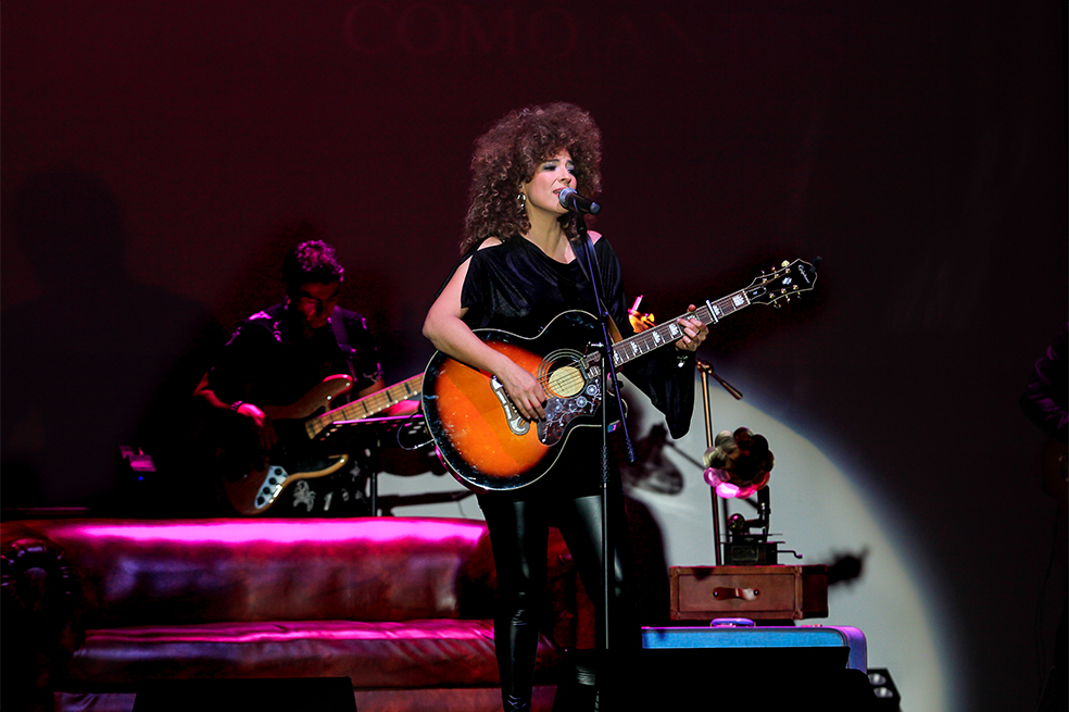 Inés Gaviria en concierto