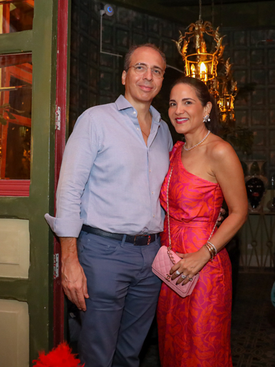 Carlos Bustamante y Nelly Rojas