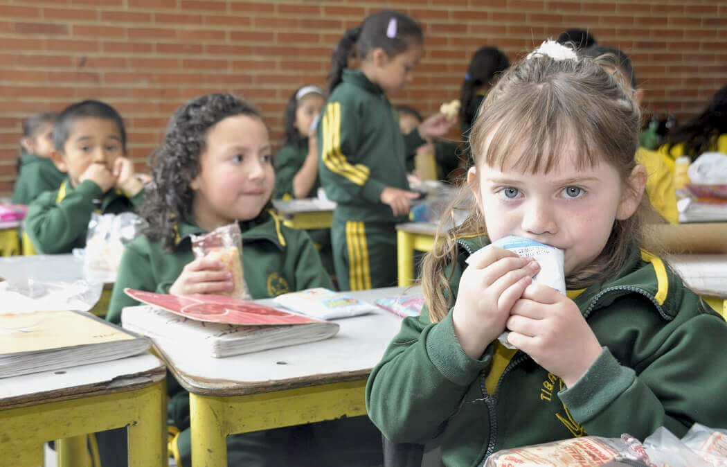 La solicitud de entrega de refrigerios escolares ahora será virtual en Bogotá