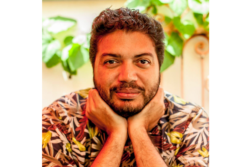 Frank Báez: “Un poema es como una casa”