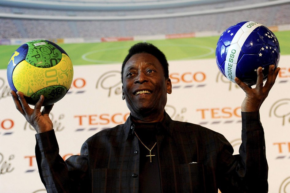 Médicos retiran el catéter a Pelé