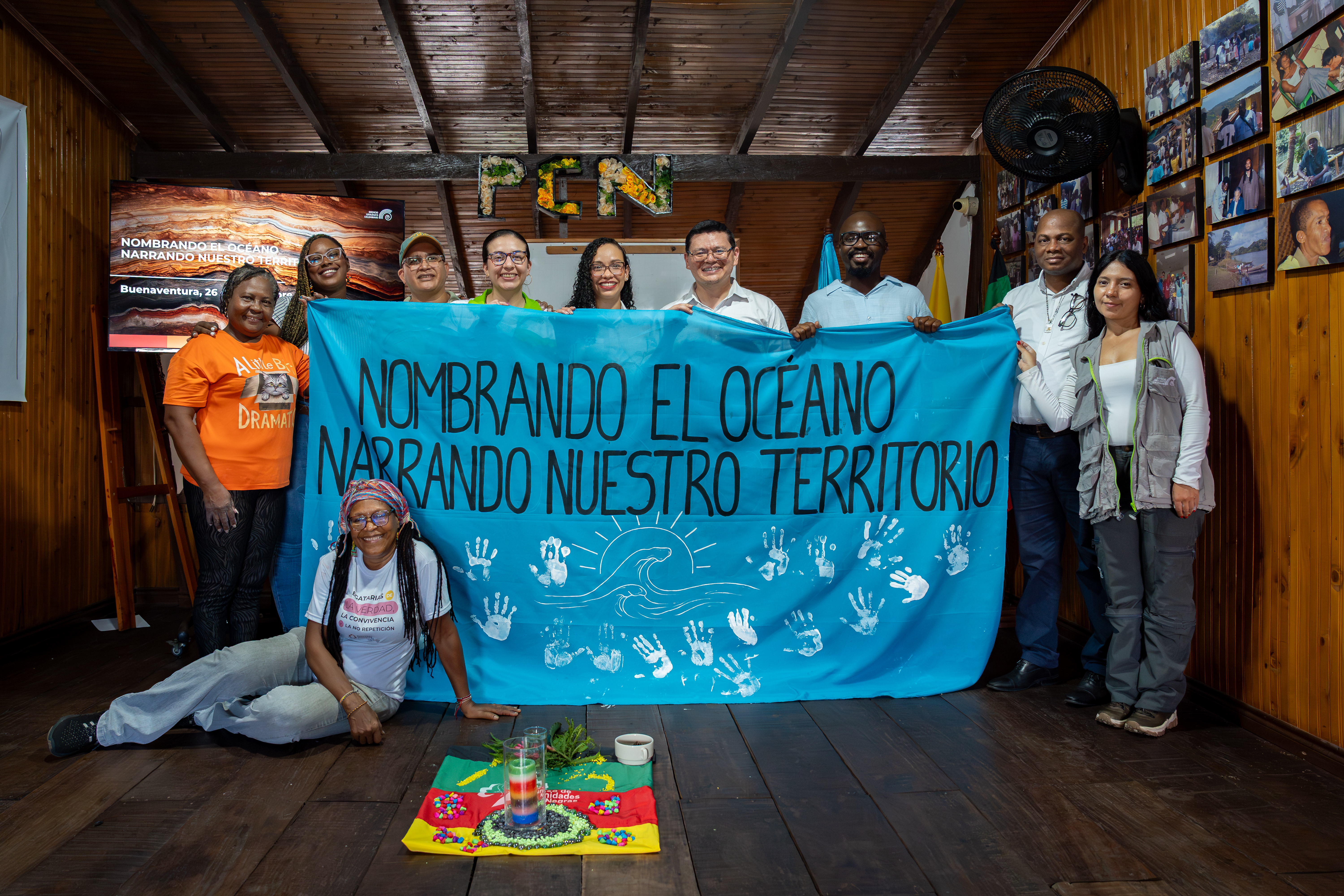 Investigadores del SGC, junto con algunos de los participantes del taller.