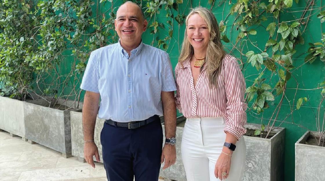 Carlos Pinedo, alcalde de Santa Marta; y Paula Cortés, presidente ejecutiva de Anato.